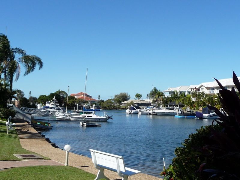 47/22 Jennifer Avenue, Runaway Bay QLD 4216