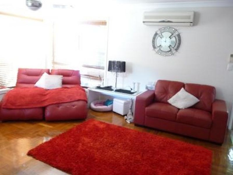 1/557 Pine Ridge Road, Biggera Waters QLD 4216