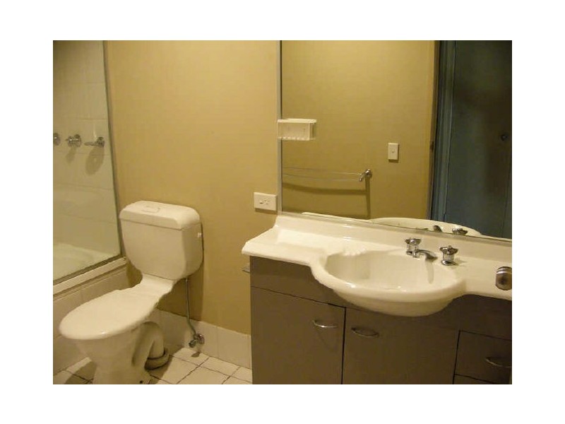 34/590 Pine Ridge Road, Coombabah QLD 4216