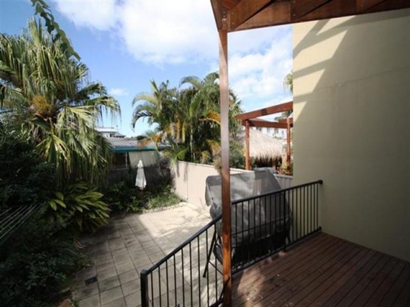 1/61 Paradise Parade, Paradise Point QLD 4216