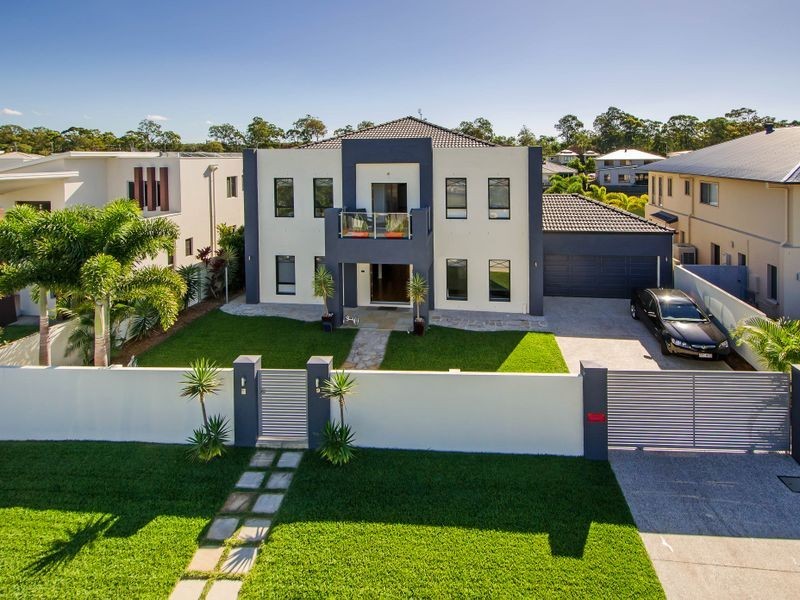 9 North Quay Drive, Biggera Waters QLD 4216