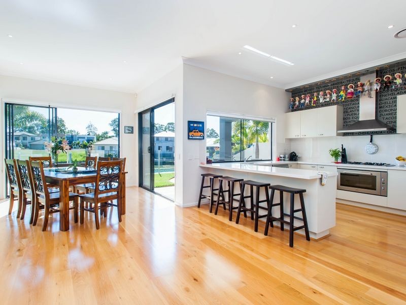 9 North Quay Drive, Biggera Waters QLD 4216