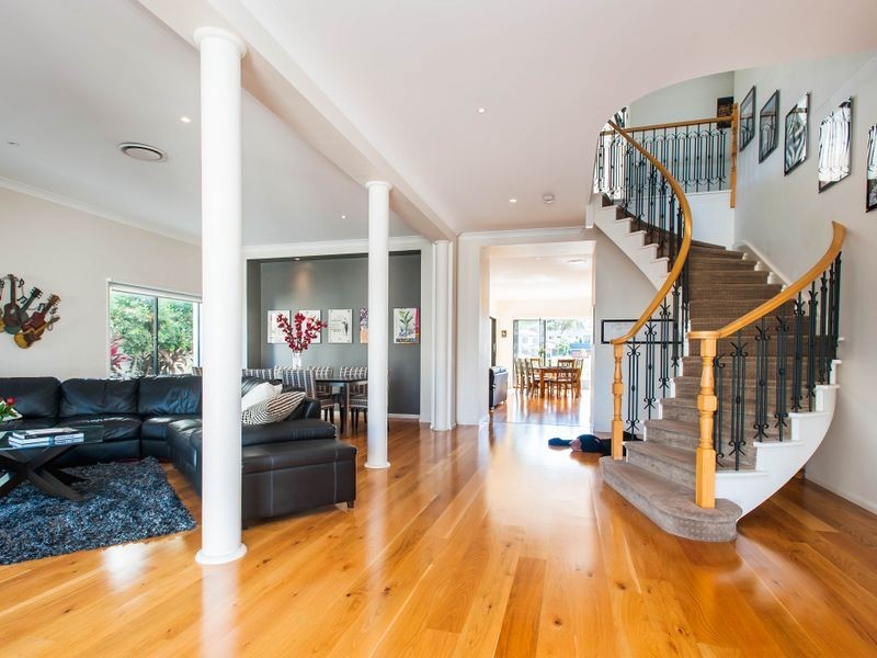 9 North Quay Drive, Biggera Waters QLD 4216