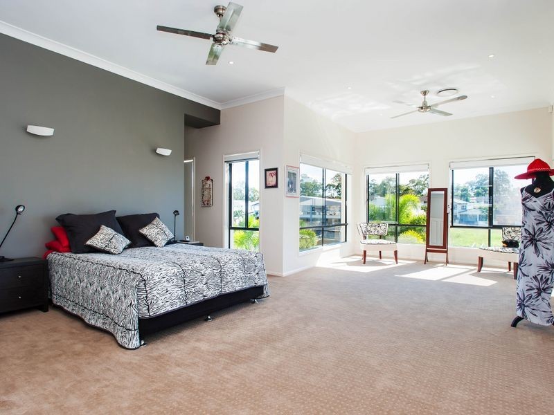 9 North Quay Drive, Biggera Waters QLD 4216