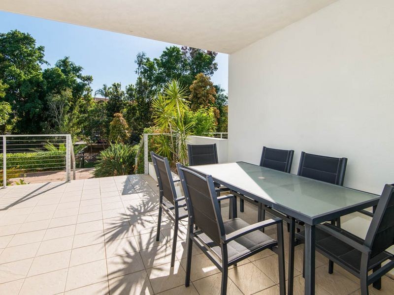 514/66 Sickle Avenue, Hope Island QLD 4212
