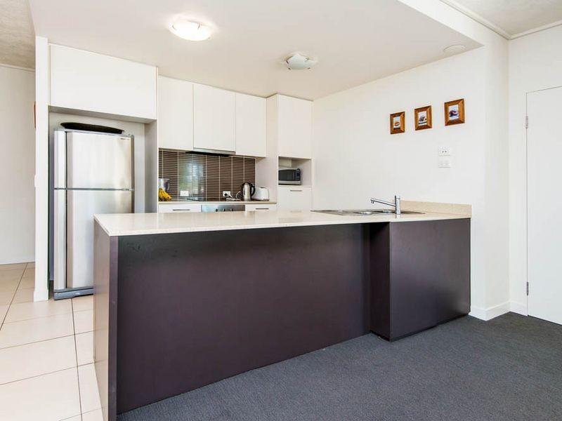 514/66 Sickle Avenue, Hope Island QLD 4212
