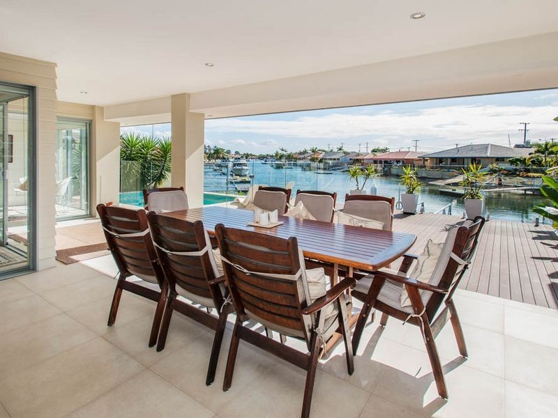 33 Columbus Drive, Hollywell QLD 4216
