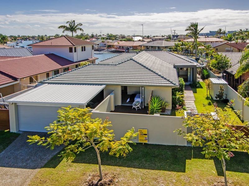 33 Columbus Drive, Hollywell QLD 4216
