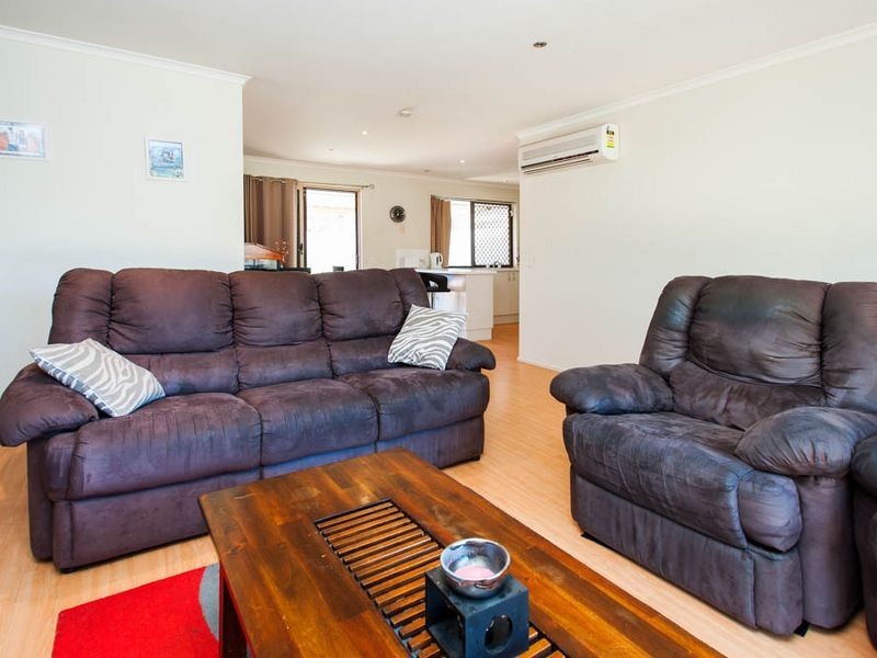 2/23 Kangaroo Avenue, Coombabah QLD 4216