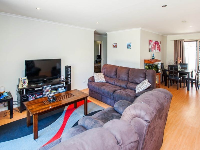 2/23 Kangaroo Avenue, Coombabah QLD 4216