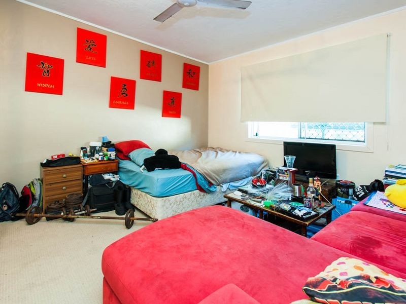 12 Wynflo Street, Labrador QLD 4215