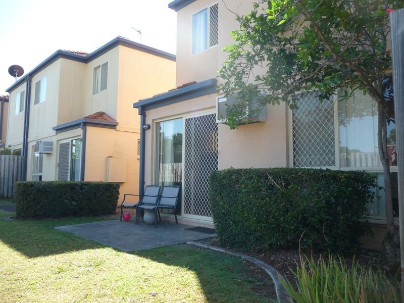 3/183 Goverment Road, Labrador QLD 4215