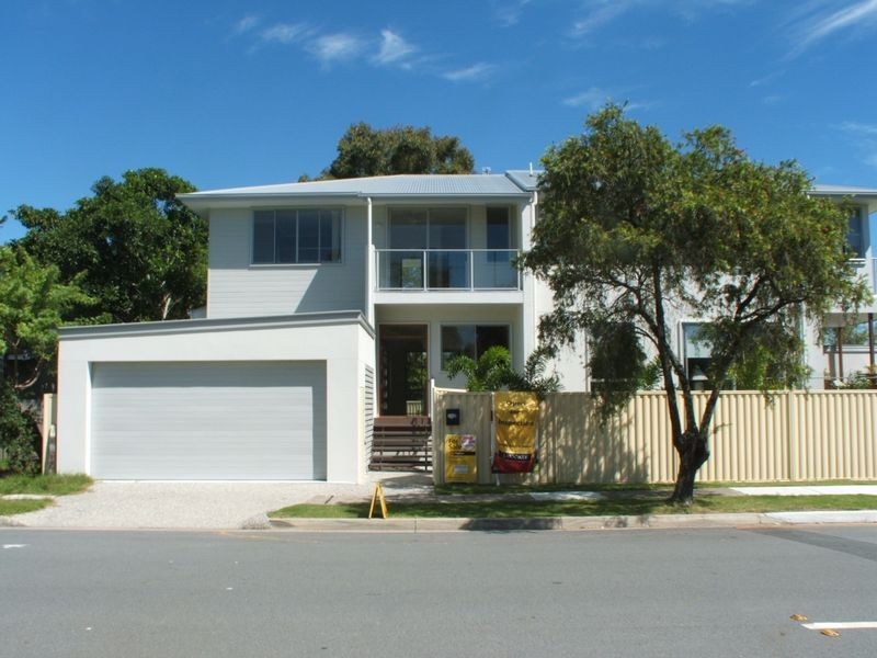 2/38 Loder Street, Biggera Waters QLD 4216