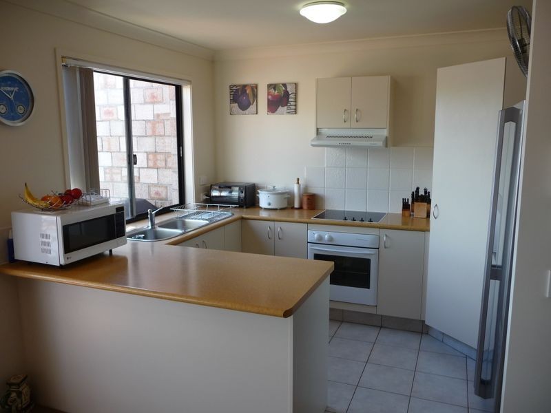 85/24 Amsonia Court, Arundel QLD 4214