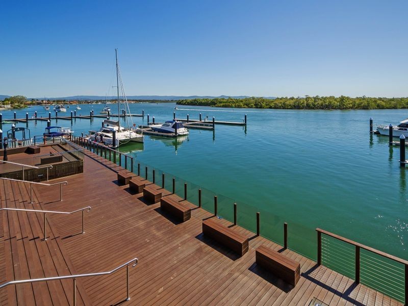 Paradise Point QLD 4216