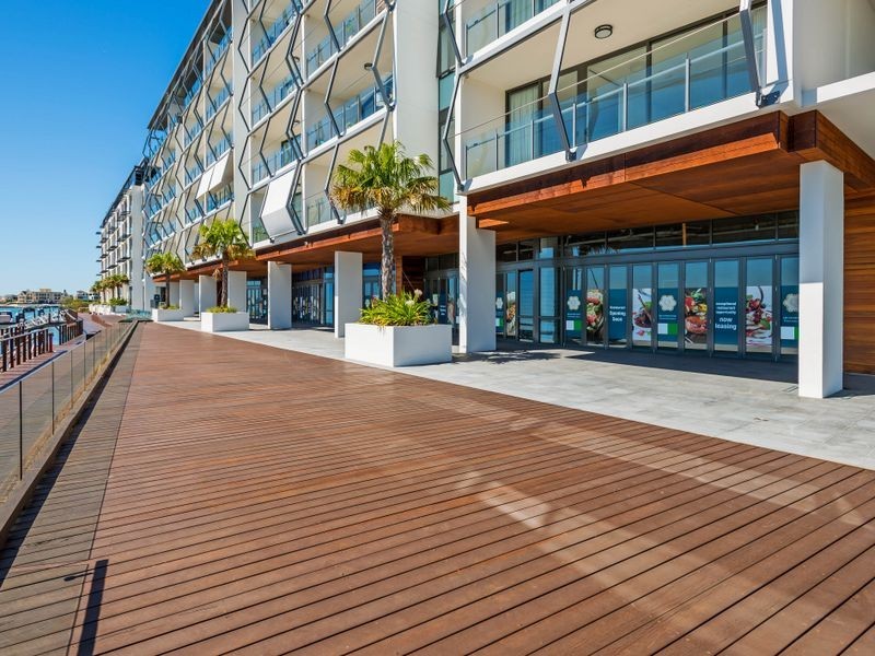Paradise Point QLD 4216