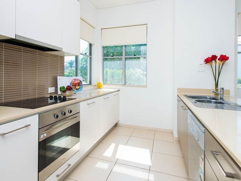 911/66 Sickle Avenue, Hope Island QLD 4212