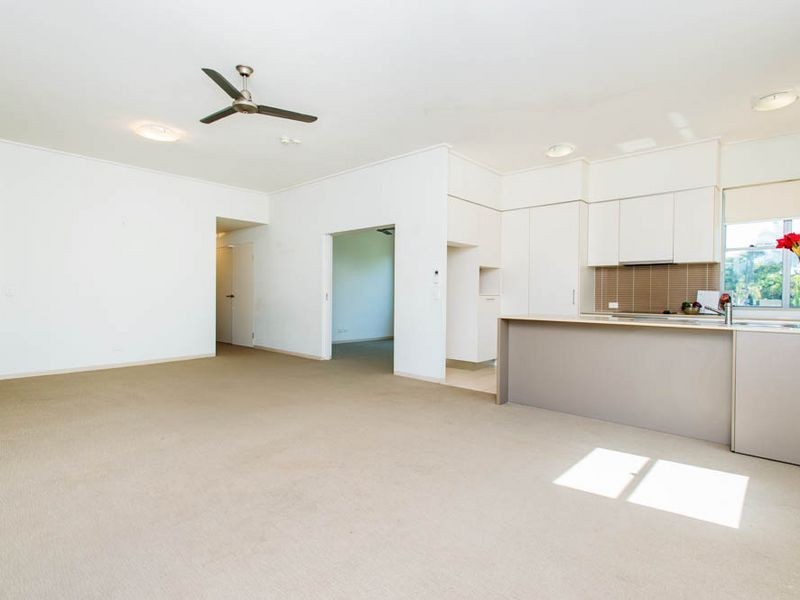 911/66 Sickle Avenue, Hope Island QLD 4212