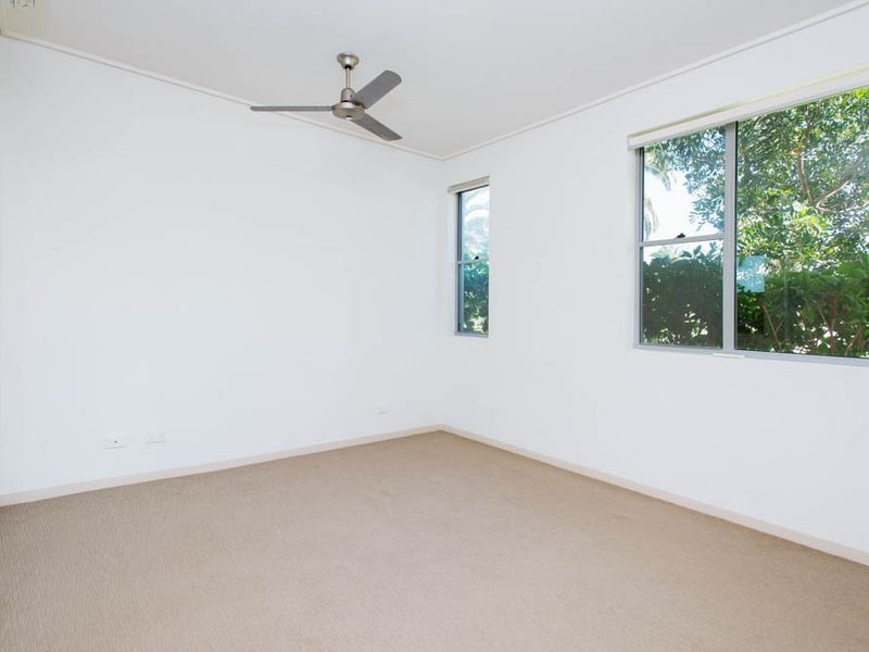 911/66 Sickle Avenue, Hope Island QLD 4212