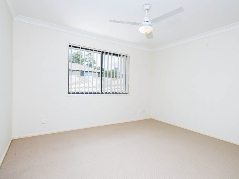 1/26 Witheren Circuit, Pacific Pines QLD 4211