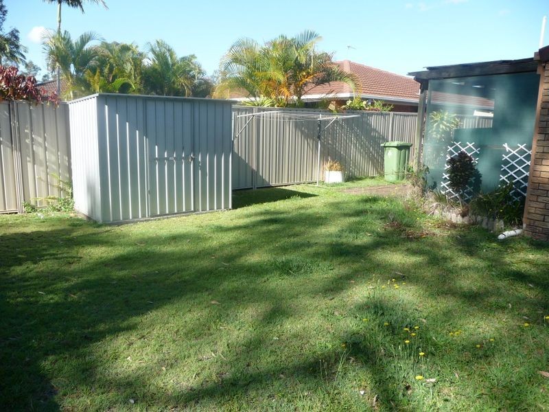 1/45 Morinda Way, Labrador QLD 4215