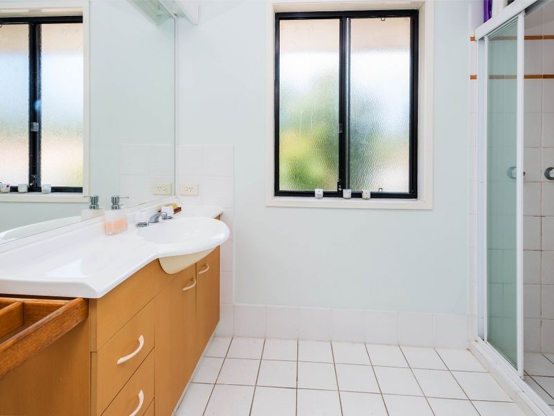 5/43 Myola Court, Coombabah QLD 4216