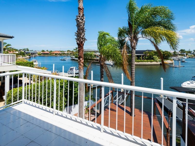 66 Pebble Beach Drive, Runaway Bay QLD 4216