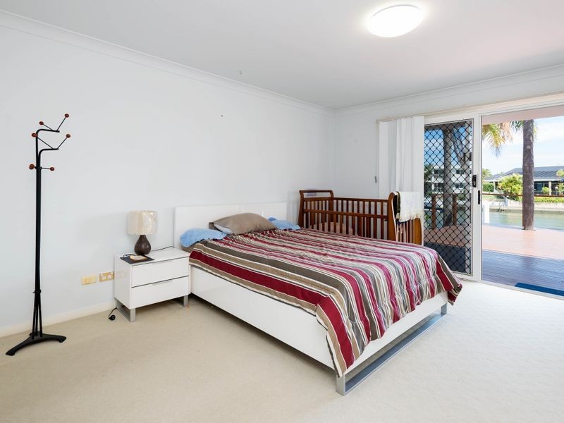 66 Pebble Beach Drive, Runaway Bay QLD 4216