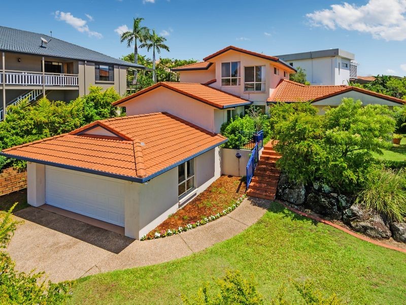 31 Arun Drive, Arundel QLD 4214
