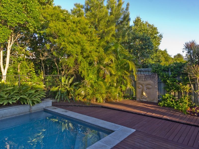 11 Casuarina Way, Helensvale QLD 4212