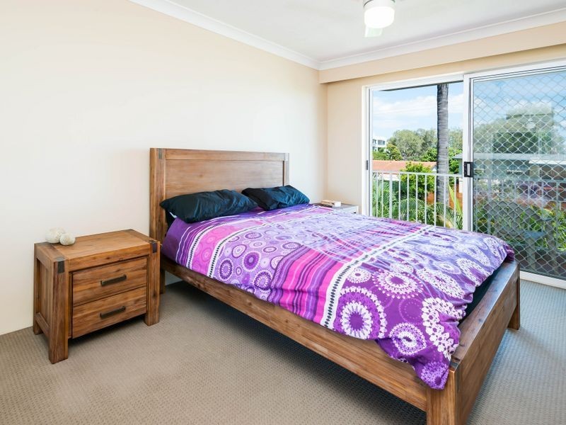 22/37 Bayview Street, Runaway Bay QLD 4216
