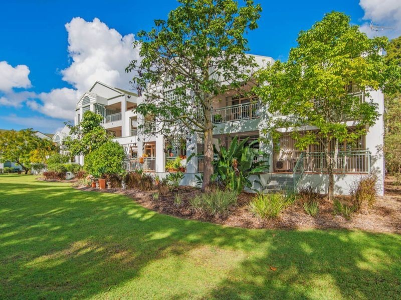 24/76 Chichester Drive, Arundel QLD 4214