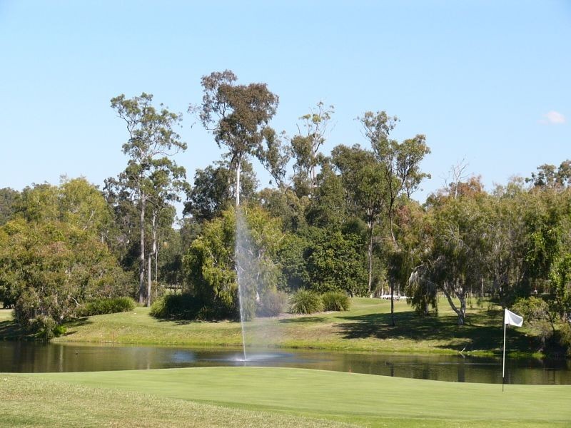 24/76 Chichester Drive, Arundel QLD 4214