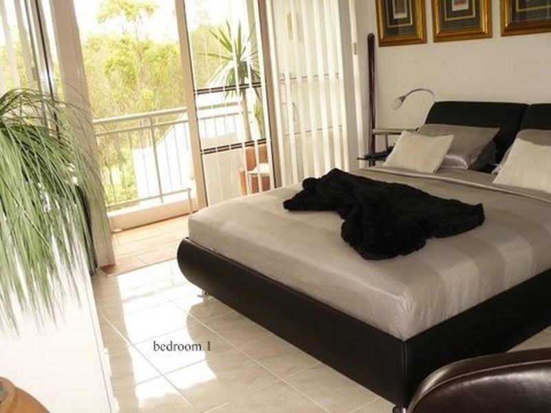 27/76 Chichester Drive, Arundel QLD 4214