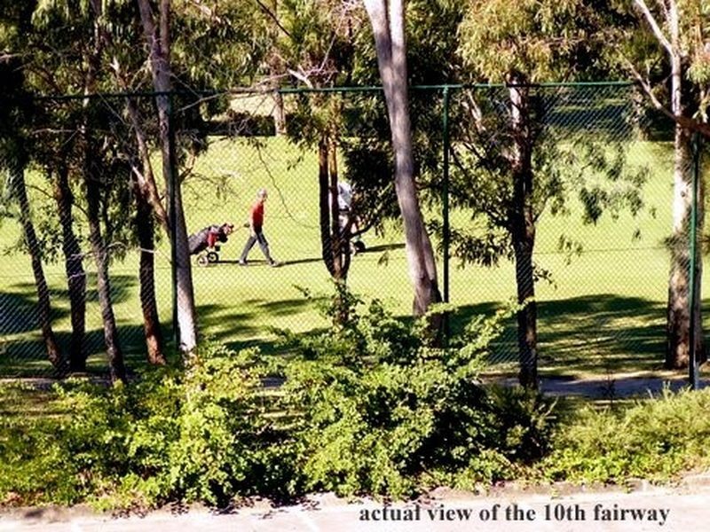 27/76 Chichester Drive, Arundel QLD 4214