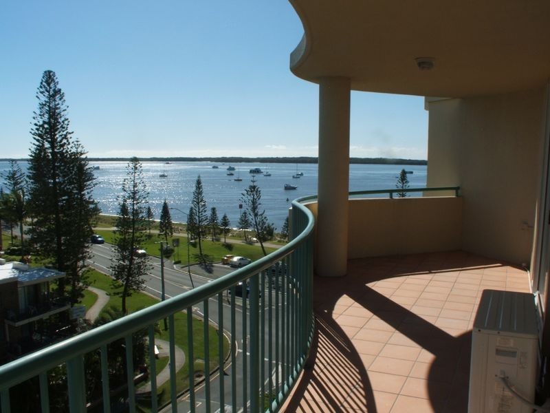 54/484 Marine Parade, Biggera Waters QLD 4216