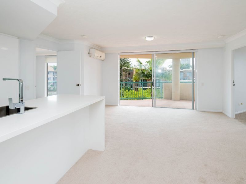 54/484 Marine Parade, Biggera Waters QLD 4216