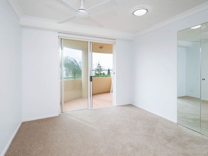 54/484 Marine Parade, Biggera Waters QLD 4216