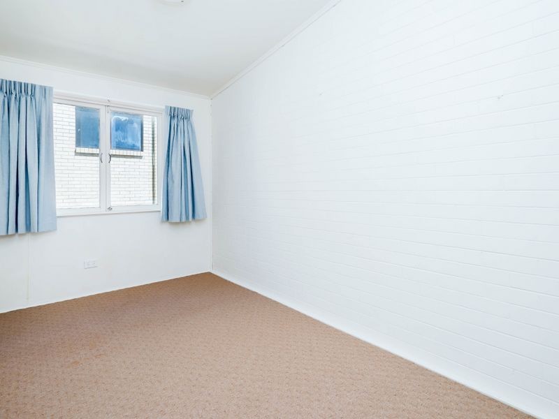 2/10 Thomas Drive, Surfers Paradise QLD 4217