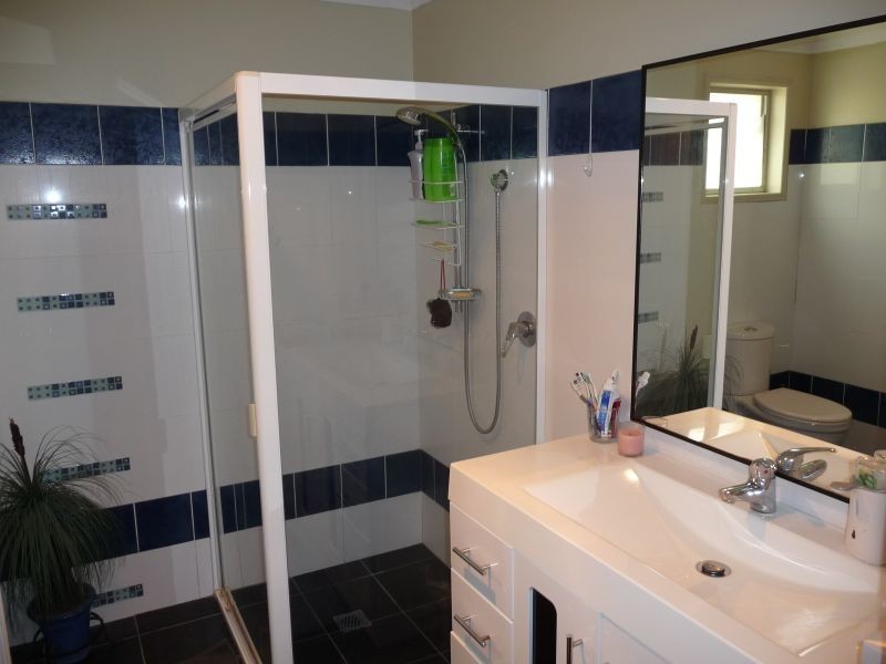 43 Ocean Street, Runaway Bay QLD 4216