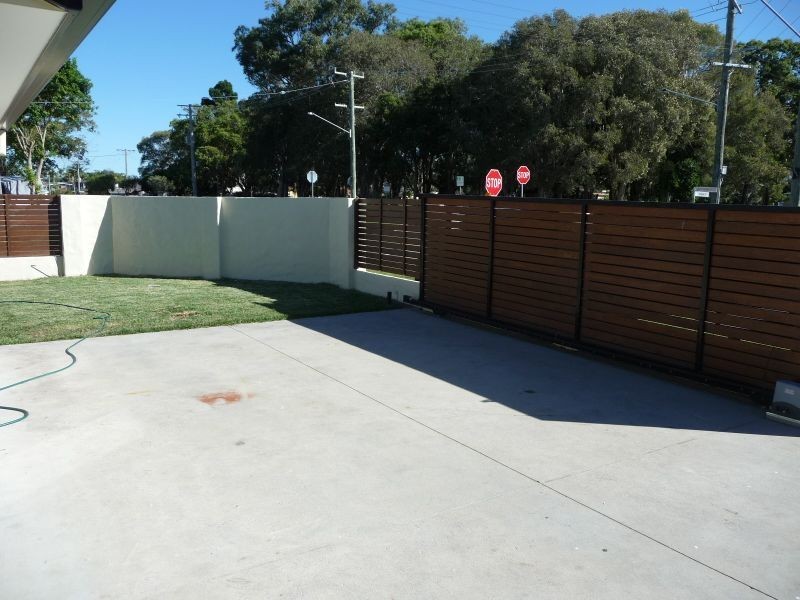 43 Ocean Street, Runaway Bay QLD 4216