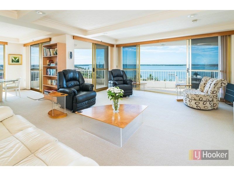 15/19 Oatland Esplanade, Runaway Bay QLD 4216