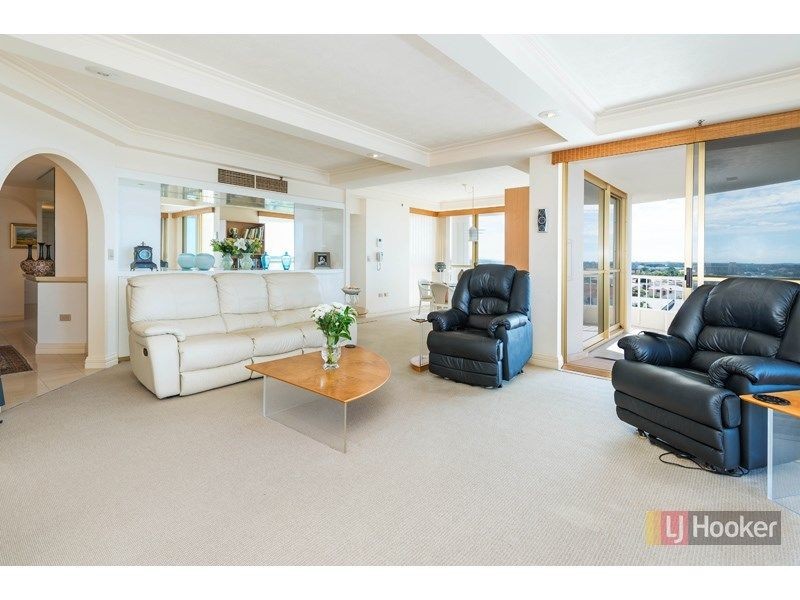 15/19 Oatland Esplanade, Runaway Bay QLD 4216