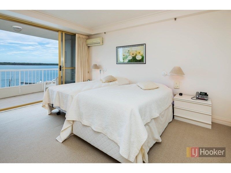 15/19 Oatland Esplanade, Runaway Bay QLD 4216