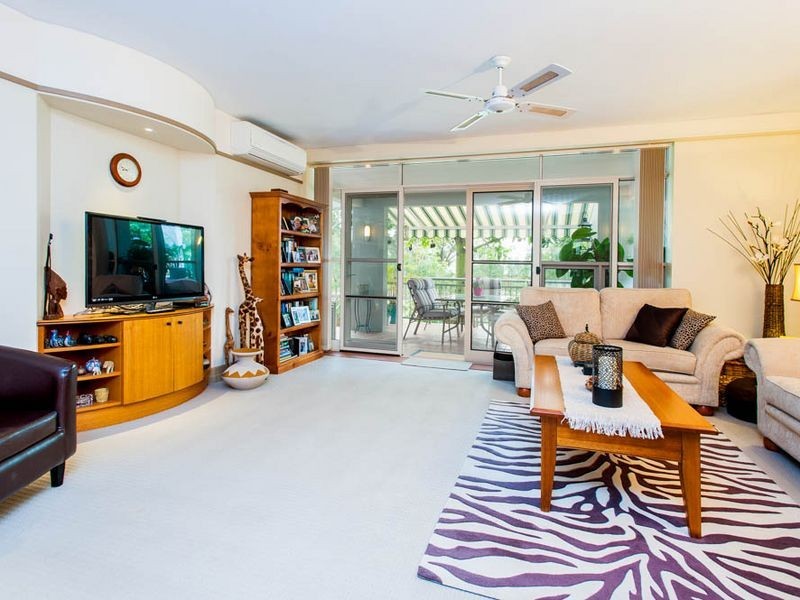 4/76 Chichester Drive, Arundel QLD 4214