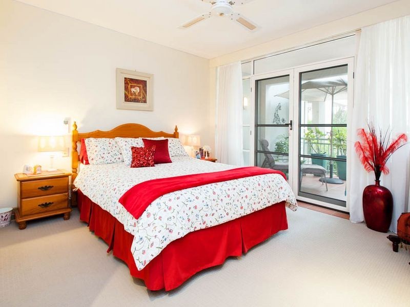 4/76 Chichester Drive, Arundel QLD 4214