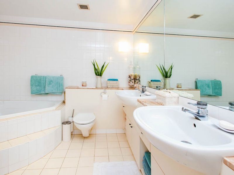 4/76 Chichester Drive, Arundel QLD 4214