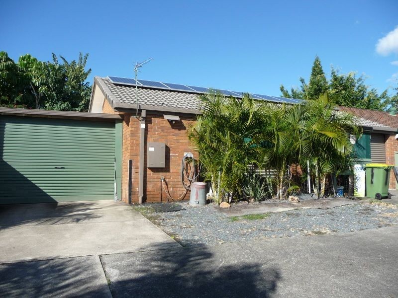 1/7 Jean Street, Labrador QLD 4215
