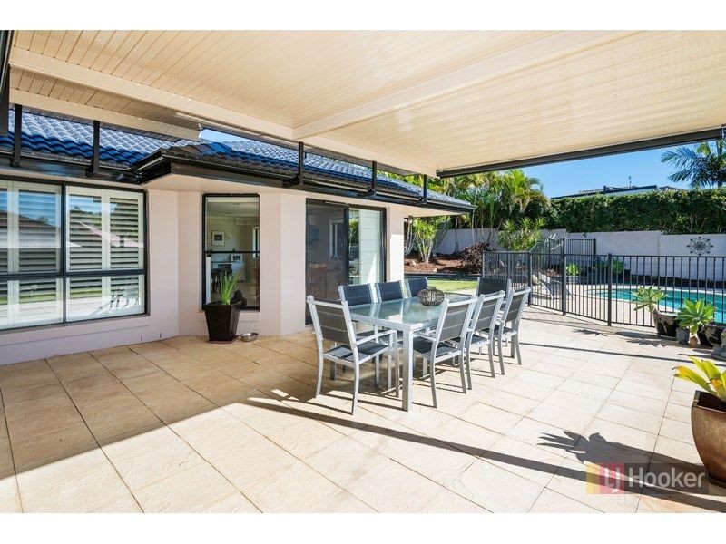 14 Hazel Court, Arundel QLD 4214