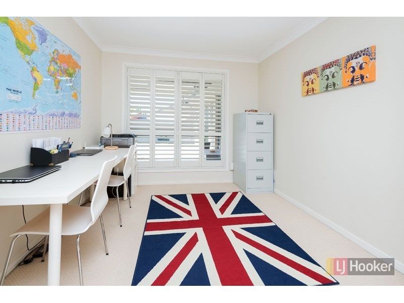 14 Hazel Court, Arundel QLD 4214